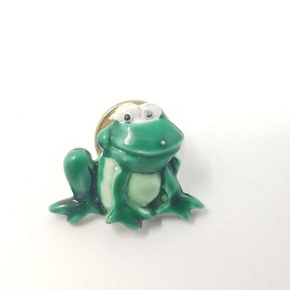 Vintage Little Green Frog Lapel Pin, Enamel Brooch, Little Toad, Cute, Smile - Picture 2 of 6